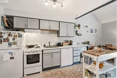 1830 W Maxwell Ave, Spokane, WA 99201 - Photo 5