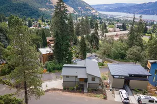 215 NW Sophie Ln, White Salmon, WA 98672 - Photo 41