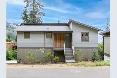 215 NW Sophie Ln, White Salmon, WA 98672 - Photo 5