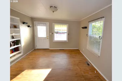 518 NW 9th St, Pendleton, OR 97801 - Photo 11