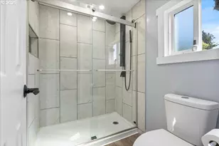 10405 SW Denney Rd, Beaverton, OR 97008 - Photo 13