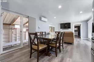 10405 SW Denney Rd, Beaverton, OR 97008 - Photo 19