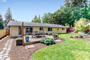 12405 SW Berryhill Ln, Beaverton, OR 97008 - Photo 27
