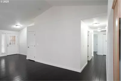 1748 Salmon River St NW, Salem, OR 97304 - Photo 15