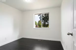 1748 Salmon River St NW, Salem, OR 97304 - Photo 19