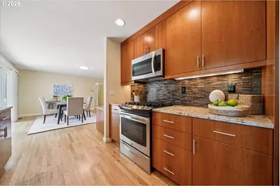 11820 SW Foothill Dr, Portland, OR 97225 - Photo 13