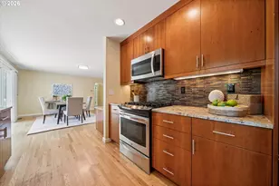 11820 SW Foothill Dr, Portland, OR 97225 - Photo 13