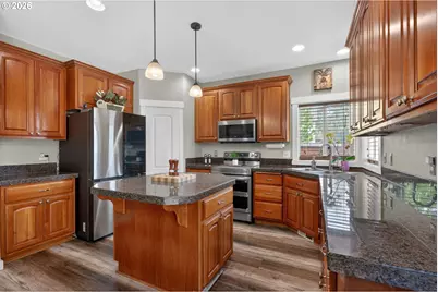 5802 NE 62nd Cir, Vancouver, WA 98661 - Photo 13