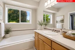 843 SE 43rd Ave, Hillsboro, OR 97123 - Photo 19