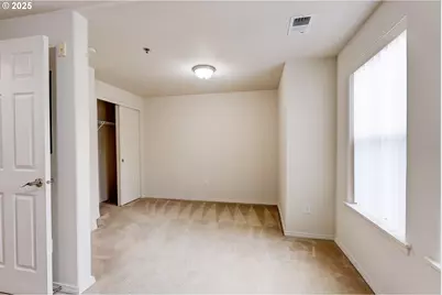 1087 NE Perl Way, Hillsboro, OR 97006 - Photo 13