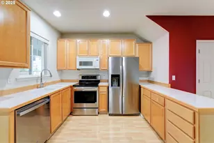 1087 NE Perl Way, Hillsboro, OR 97006 - Photo 5