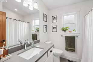 9212 N Polk Ave, Portland, OR 97203 - Photo 23