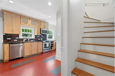 600 E 19th St, Vancouver, WA 98663 - Photo 13