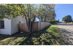 595 SW Clay St, Dallas, OR 97338 - Photo 3