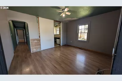 595 SW Clay St, Dallas, OR 97338 - Photo 7