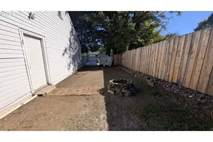 595 SW Clay St, Dallas, OR 97338 - Photo 29