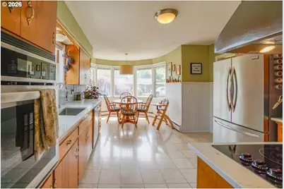 7008 NW Canyon Crest Loop, Vancouver, WA 98665 - Photo 13