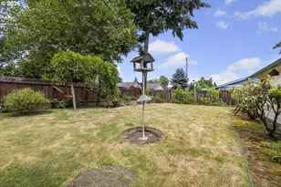 1040 NE 12th Pl, Canby, OR 97013 - Photo 43
