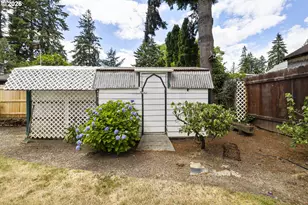 1040 NE 12th Pl, Canby, OR 97013 - Photo 41