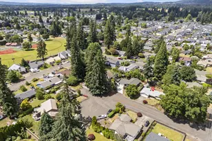 1040 NE 12th Pl, Canby, OR 97013 - Photo 47