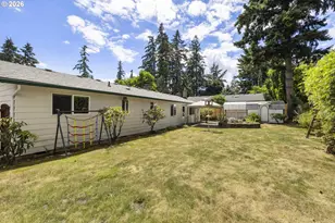 1040 NE 12th Pl, Canby, OR 97013 - Photo 35