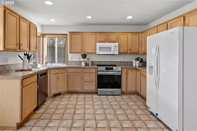 1492 SE 49th Ct, Hillsboro, OR 97123 - Photo 15