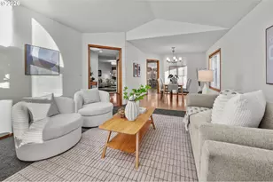 1492 SE 49th Ct, Hillsboro, OR 97123 - Photo 11