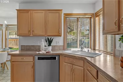 1492 SE 49th Ct, Hillsboro, OR 97123 - Photo 17