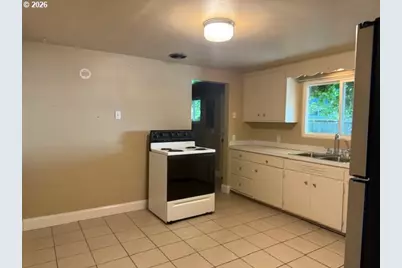 3005 Mill St, Eugene, OR 97405 - Photo 7