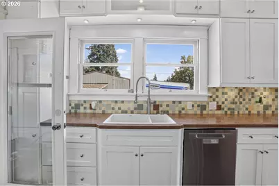 33165 Jacquish Rd, Rainier, OR 97048 - Photo 13