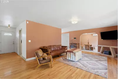 5636 SE 83rd Ave, Portland, OR 97266 - Photo 9