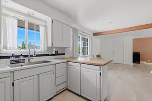 5636 SE 83rd Ave, Portland, OR 97266 - Photo 15