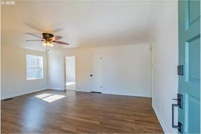 1140 Lewis St, Salem, OR 97302 - Photo 7
