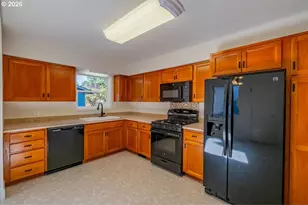 1140 Lewis St, Salem, OR 97302 - Photo 13