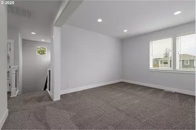 15201 SE Towers Ter, Milwaukie, OR 97267 - Photo 15