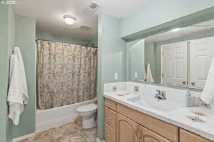 32215 NW Eagle Crest Dr, Ridgefield, WA 98642 - Photo 17