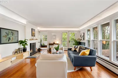 10901 S Riverside Dr, Portland, OR 97219 - Photo 5