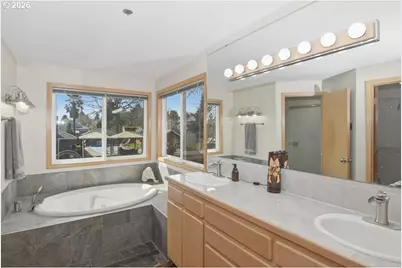 721 NW 58th St, Vancouver, WA 98663 - Photo 23