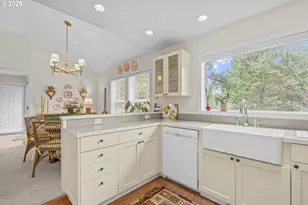 120 Ridge Crest Rd, Gleneden Beach, OR 97388 - Photo 13