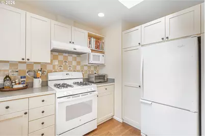 120 Ridge Crest Rd, Gleneden Beach, OR 97388 - Photo 17