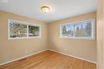 12390 SW 106th Dr, Portland, OR 97223 - Photo 17