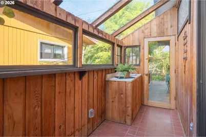 2560 Chula Vista Blvd, Eugene, OR 97403 - Photo 37