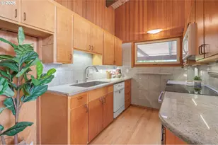 2560 Chula Vista Blvd, Eugene, OR 97403 - Photo 9