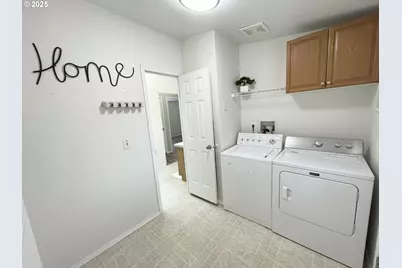 4455 Blueberry Ln NE, Salem, OR 97305 - Photo 37