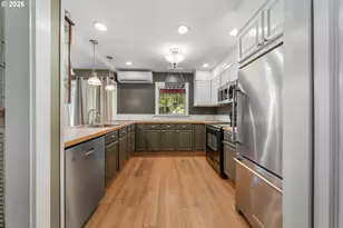 501 NE Broadway St, Myrtle Creek, OR 97457 - Photo 13
