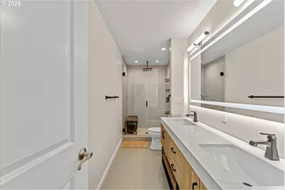 12059 SW Stringer Ln, Tigard, OR 97224 - Photo 25