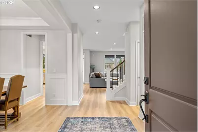 12059 SW Stringer Ln, Tigard, OR 97224 - Photo 5