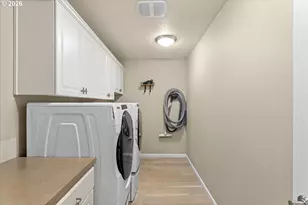 12059 SW Stringer Ln, Tigard, OR 97224 - Photo 29