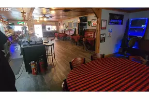 10786 Hwy 126, Mapleton, OR 97453 - Photo 17