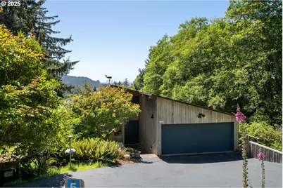 56100 High Point Rd, Otis, OR 97368 - Photo 7